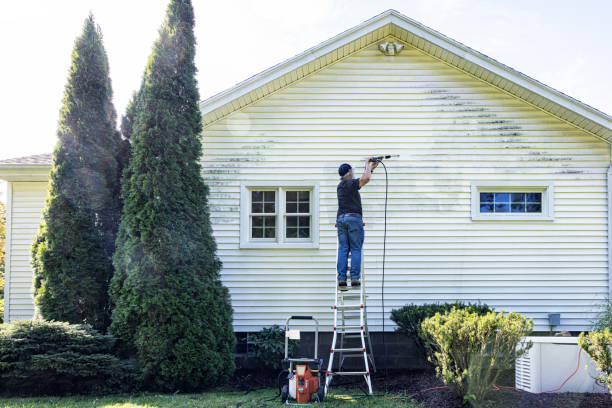 Garage Pressure Washing in Central Islip, NY